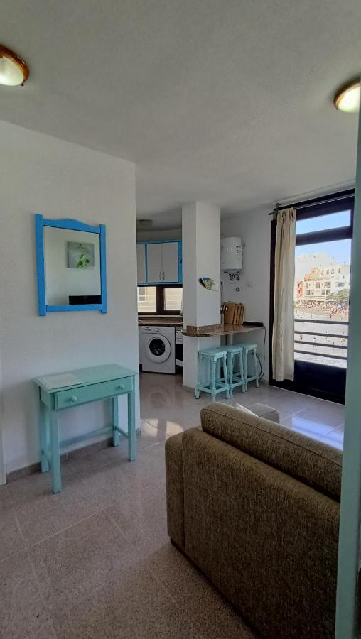 Alquilaencanarias El Medano Beach 1 מראה חיצוני תמונה