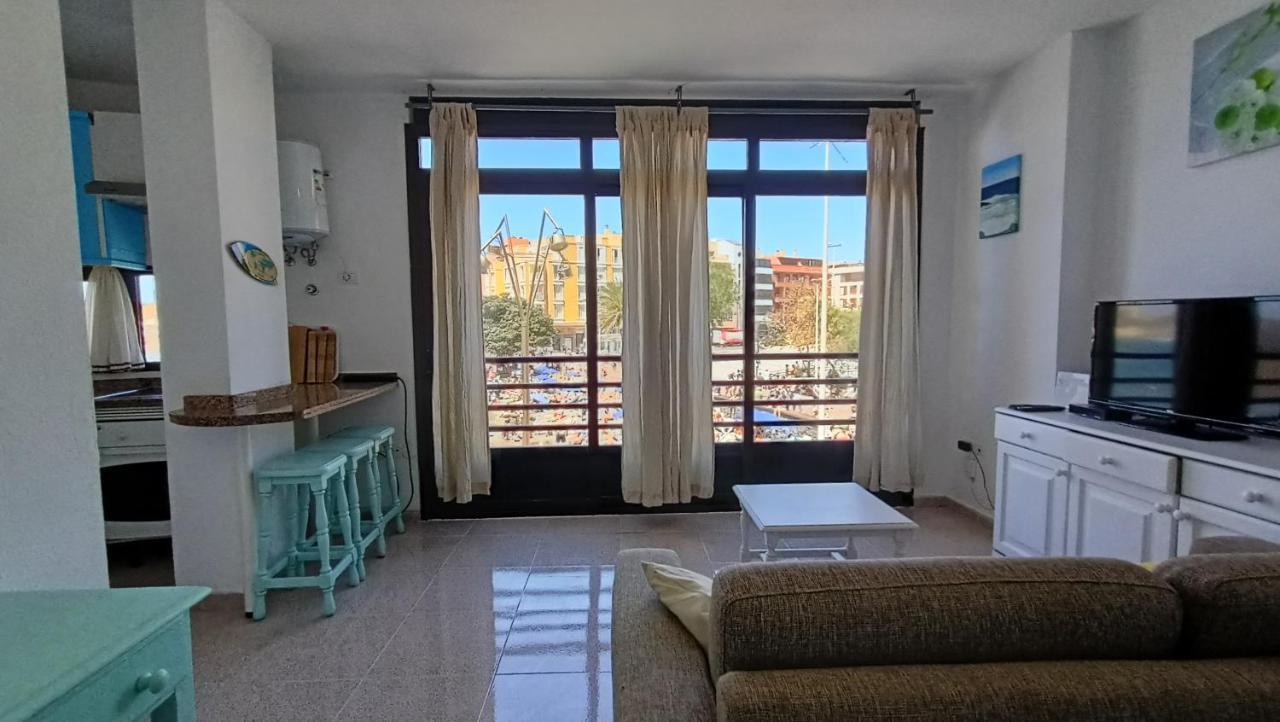 Alquilaencanarias El Medano Beach 1 מראה חיצוני תמונה